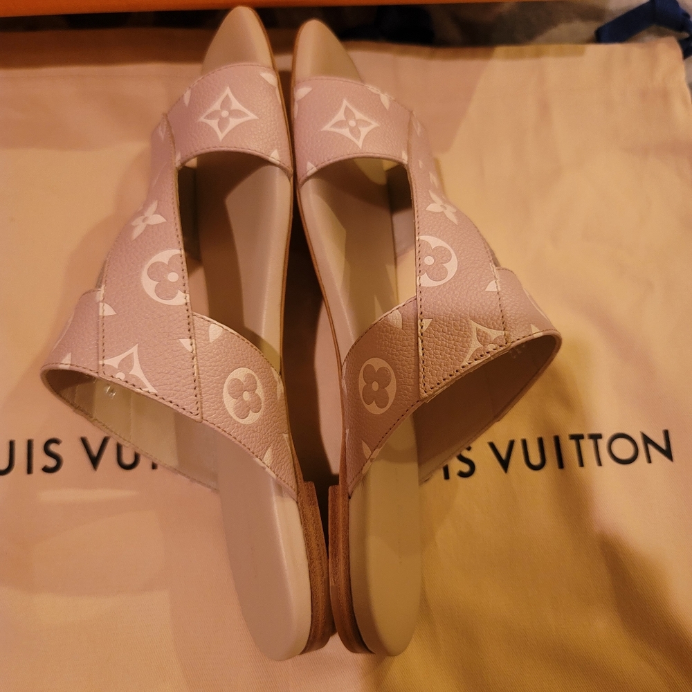 Louis Vuitton Sandal Cream Giant Flower Monogram Color Leather 39.5=9.5 New Tags - Picture 11 of 14